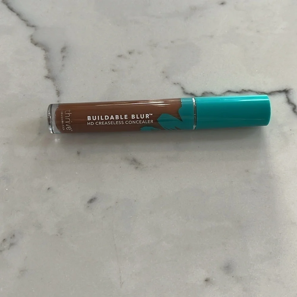 Thrive cosmetics buildable blur in shade very deep